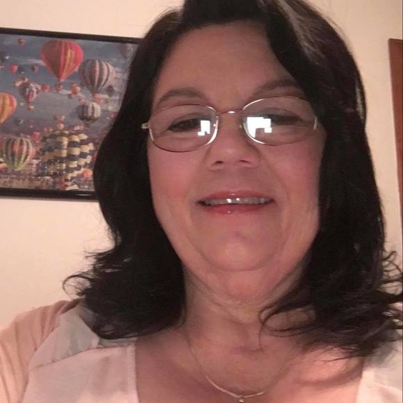 Profile Picture of Bonnie Pierson (@grandkids12839) on Poshmark