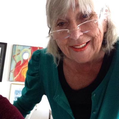 Profile Picture of Ella Larsen (@ellalarsen37) on Twitter