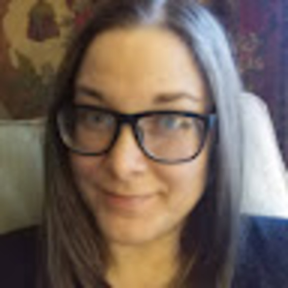 Profile Picture of Courtney Pocock (@cpocock11) on Poshmark