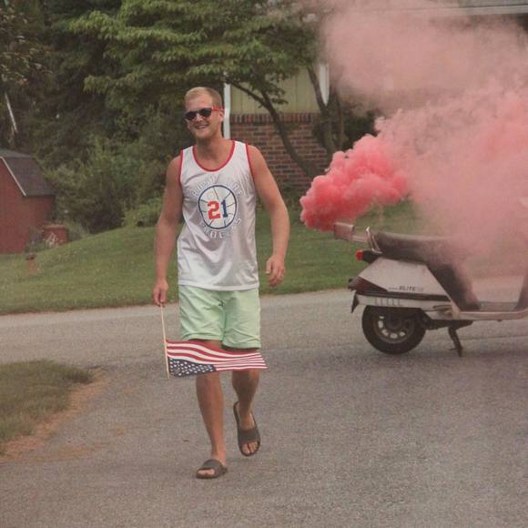 Profile Picture of Brent Hurst (@brentahurst) on Poshmark