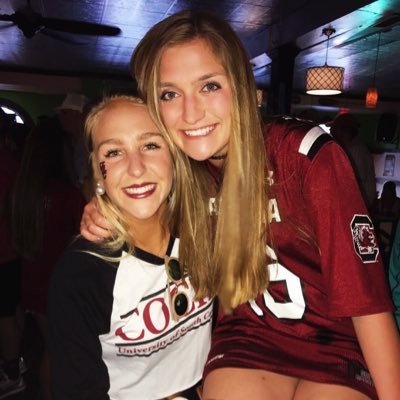 Profile Picture of Julia Vollmer (@jvollmes) on Twitter