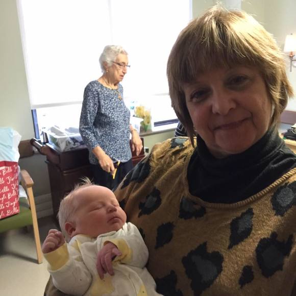 Profile Picture of Joanne Mollo accetta (@jaccetta) on Poshmark