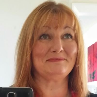 Profile Picture of Helen Bradburn (@HelenBradburn) on Twitter