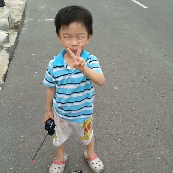 Profile Picture of Matthew Goh (@matthewgohch) on Tiktok