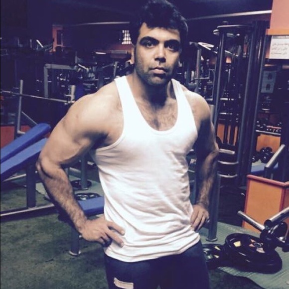 Profile Picture of Haroon Zadran (@haroonzadran) on Poshmark