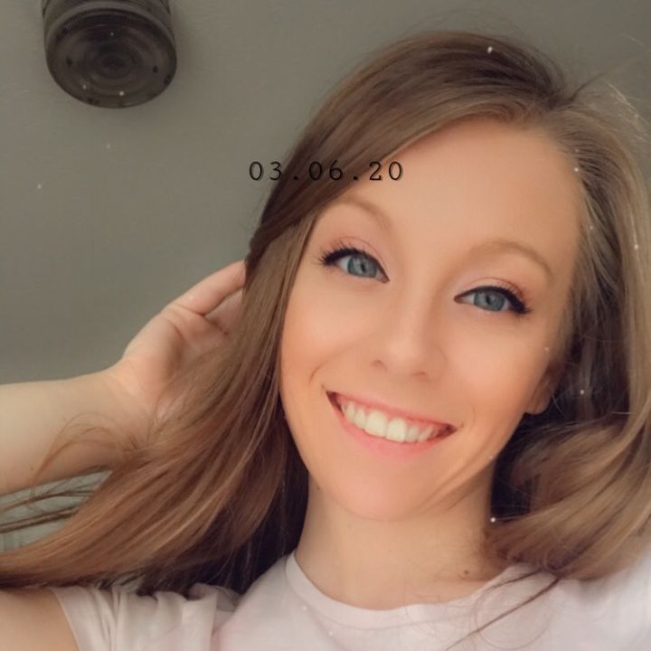 Profile Picture of ashleypasqualone (@ashleypasqualone) on Tiktok