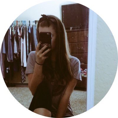 Profile Picture of Lauren (@Lauren_BratTW) on Twitter