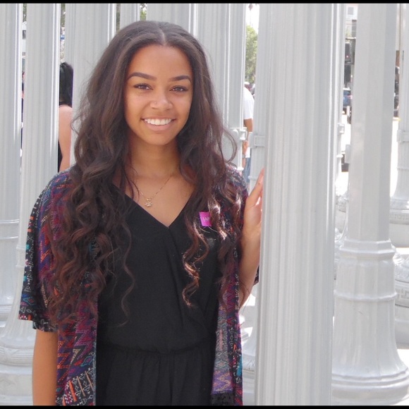 Profile Picture of Jasmine Branch (@jasmine_branch) on Poshmark