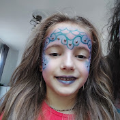 Profile Picture of Ariana Mitrache (@ArianaMitrache) on Youtube