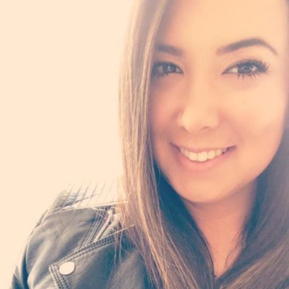 Profile Picture of Christina Hilger (@c_hilger) on Poshmark