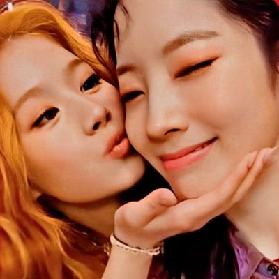 Profile Picture of Dahyunism 🌈 | SaiDa ❤️ (@KimDahyunHD) on Twitter
