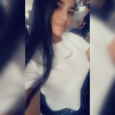 Profile Picture of Kim 🌸 (@KimberlyUlloa04) on Twitter