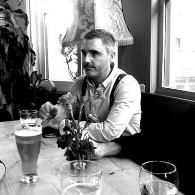 Profile Picture of James Hayward (@winebox) on Twitter
