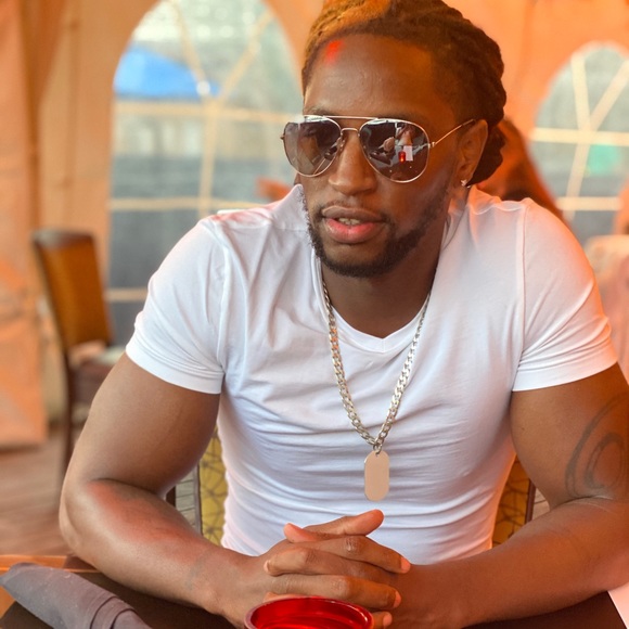 Profile Picture of Paul Ellis (@paulellis420) on Poshmark