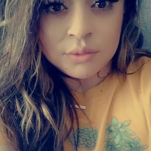 Profile Picture of Gaby Gaby (@gabygaby473) on Poshmark