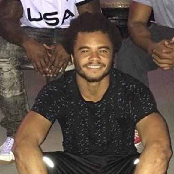 Profile Picture of Antonio Franklin (@tonyxy) on Poshmark