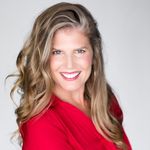 Profile Picture of Kimmy Seltzer | Dating Expert (@kimmyseltzer) on Instagram