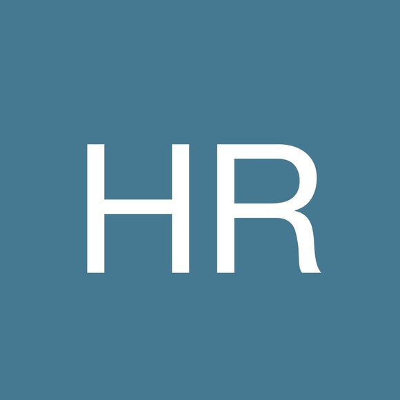 Profile Picture of Harini Reddy (@harinireddy7148) on Poshmark