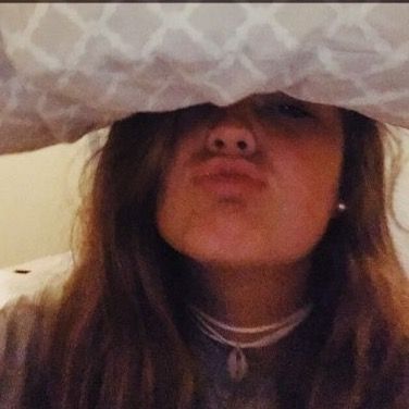 Profile Picture of Julia Laver (@julia_lagueux) on Tiktok