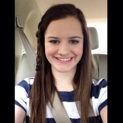 Profile Picture of Jessica (@JessiePeffer) on Twitter