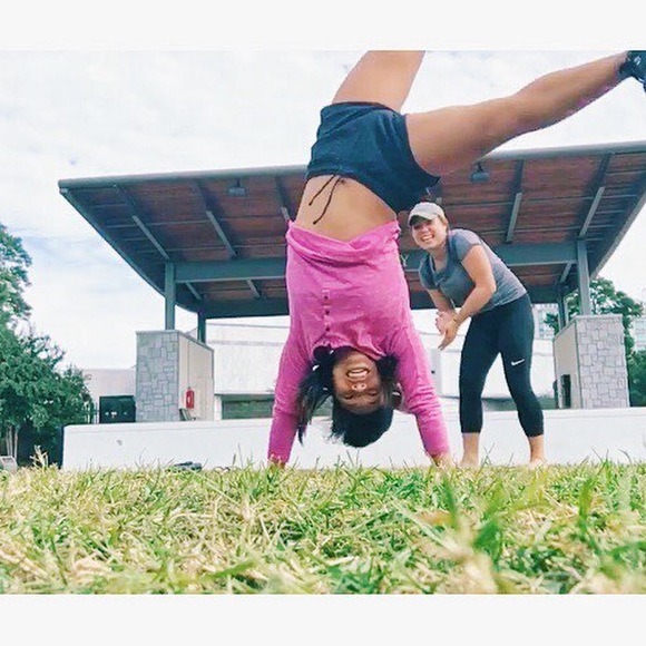 Profile Picture of Anna Tramposch (@annatramposch) on Poshmark