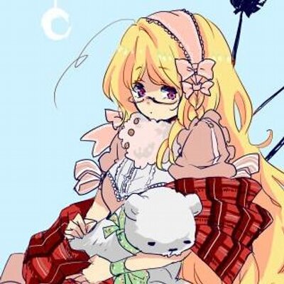 Profile Picture of Madeline Williams (@FragileMaples) on Twitter