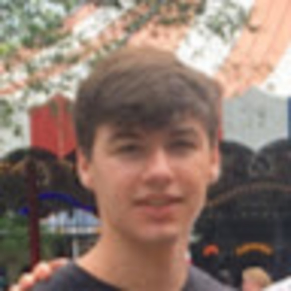 Profile Picture of Andrew Radzikevich (@andrewradz) on Poshmark