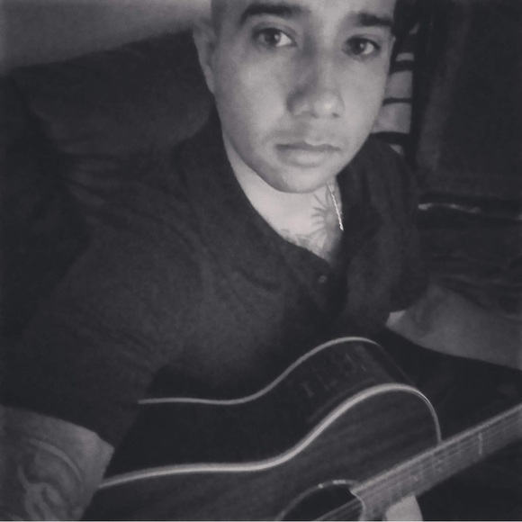 Profile Picture of Alberto mickey Barraza (@semickey619) on Poshmark