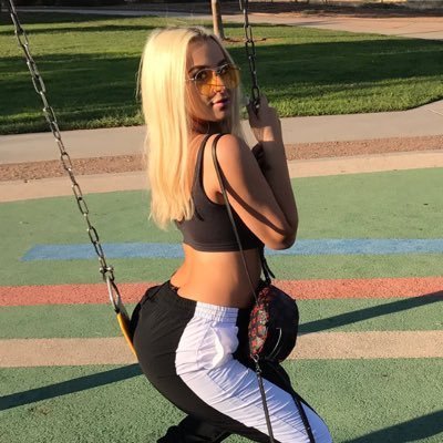 Profile Picture of Cassandra Hatfield (@Cassandra_Hatfi) on Twitter