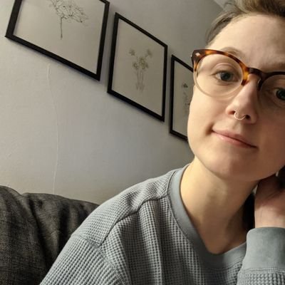 Profile Picture of Hayley Brooks (@hayleybrooks) on Twitter