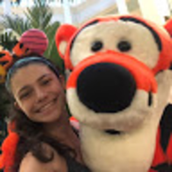 Caitlin Sternberg - Poshmark Profile Picture of Caitlin Sternberg (@caitlins8610) on Poshmark