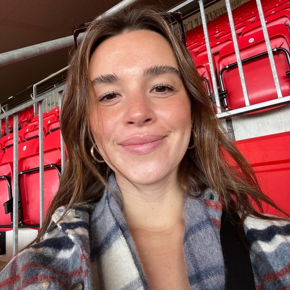 Profile Picture of Stephanie Scafaria (@stephscaf22) on Poshmark