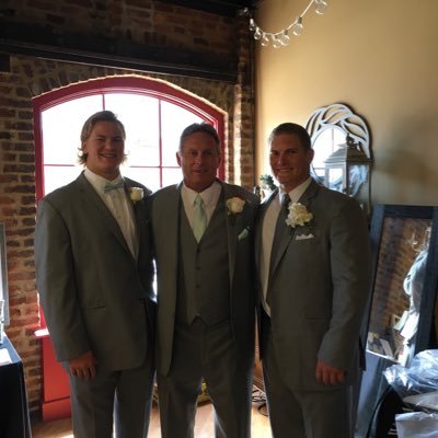 Profile Picture of Jeff Belknap (@belknap_jeff) on Twitter