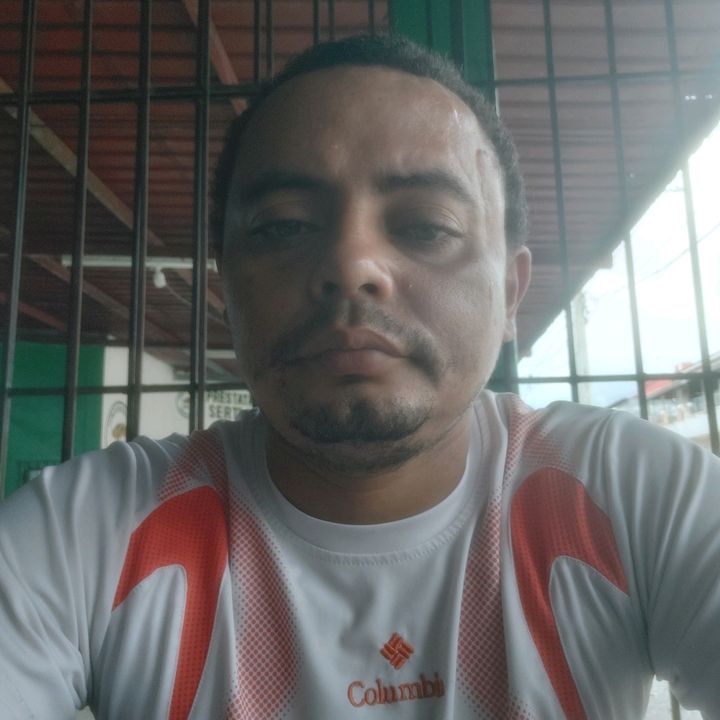 Profile Picture of castrellon07 (@castrellon07) on Tiktok