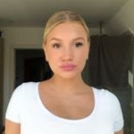 Profile Picture of Julia Daniel (@julia_danielx) on Instagram
