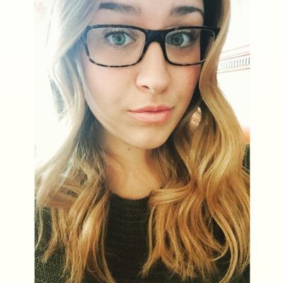 Profile Picture of Brianne Larsen (@bri_pastrybeb) on Twitter