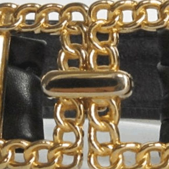 Profile Picture of Sam Cho (@1004pre) on Poshmark