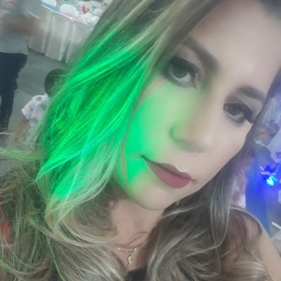 Profile Picture of Eliana Rodrigues (@elianar67380188) on Twitter