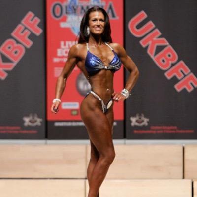 Profile Picture of Hannah Marie Barry (@HMBtraining) on Twitter