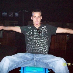 Profile Picture of Derek Hurst (@dhurst) on Myspace