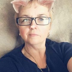 Profile Picture of Debra Stocks (@debra.stocks) on Tiktok