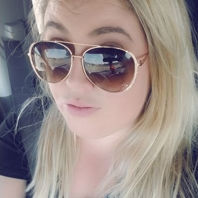 Profile Picture of Danielle Reininger (@dlreininger) on Twitter