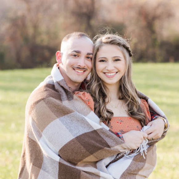 Profile Picture of Mya & james Liles (@mya252) on Poshmark