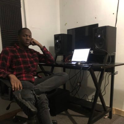 Profile Picture of Isaac The Black (@SirLawrenceBeat) on Twitter