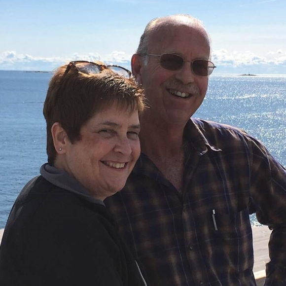 Profile Picture of Dawn Tatge (@dawntatge) on Poshmark