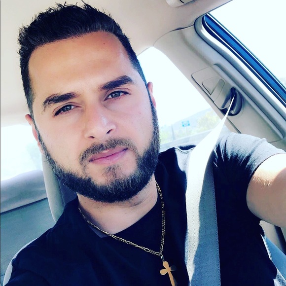 Rody Rody - Poshmark Profile Picture of Rody Rody (@rodyrody) on Poshmark