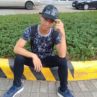 Profile Picture of Jerome Corpuz (Jacket Lover) (@jerome.corpuz.186) on Facebook