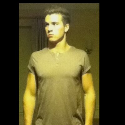 Profile Picture of Thomas Levis (@TLevisPro) on Twitter