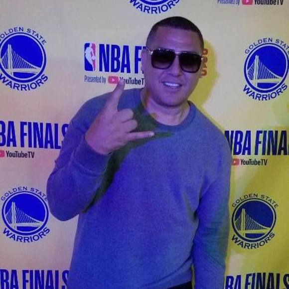 Profile Picture of Andre' Moreno (@dredigshi) on Poshmark