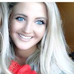 Profile Picture of caroline reese decker (@cstackzondeck) on Instagram